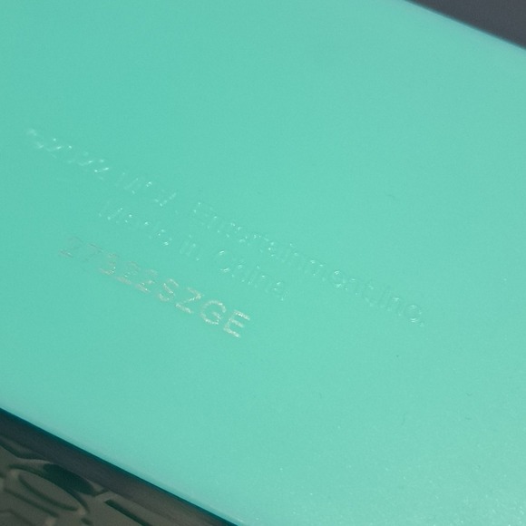 L.O.L Surprise! O.M.G. To-Go Diner Playset w/ Serving Utensils LIGHTS UP - Picture 4 of 5